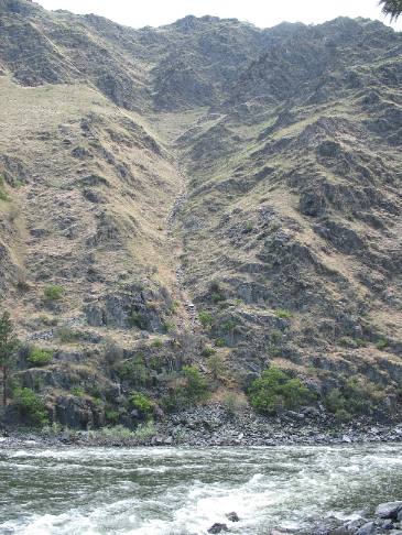 Salmon River Geology north of Riggins