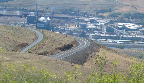 Spiral Highway as it climbs Lewiston Hill