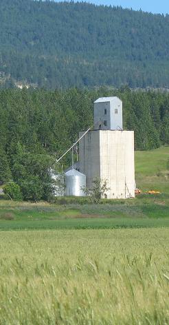 Grain elevator near the Canadian border in extreme northern Idaho