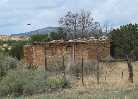 Acoma Pueblo families live in places like this not on the Pueblo