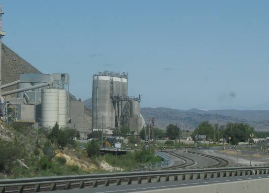 Cement plant in Lime, Oregon