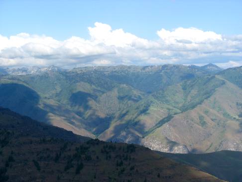 View from Hells Canyon Overlook in Hells Canyon National Recreation Area of Oregon
