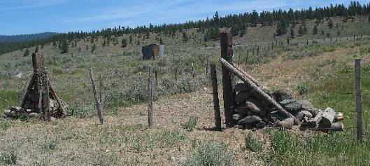 Unique east Oregon fencing in a dry valley west of Baker City