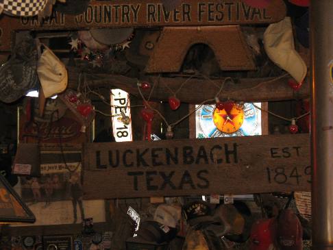 Luckenbach memorabelia shop