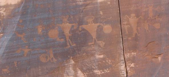 Petroglyphs on sandstone wall (potash road Moab, Utah)