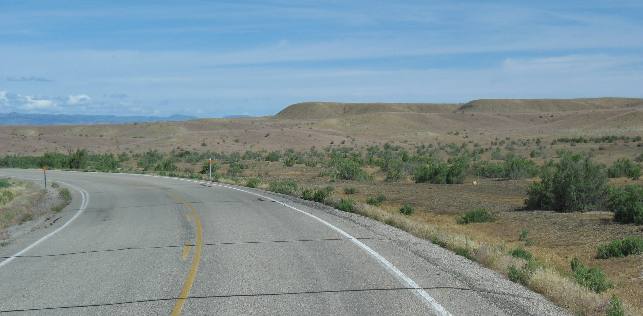 On SR-128 heading north between Dewey Bridge & Cisco, Utah