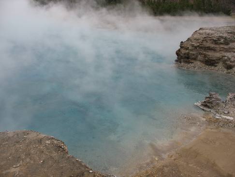 Hot Springs and microbes in Yellowstone National Park