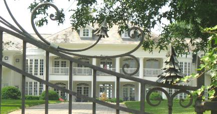 Alan Jackson's mansion