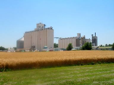 Hudson, Kansas grain elevators