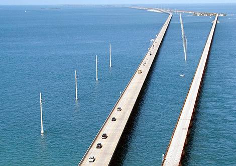 Areal shot of Seven Mile Bridge in the Florida Keys