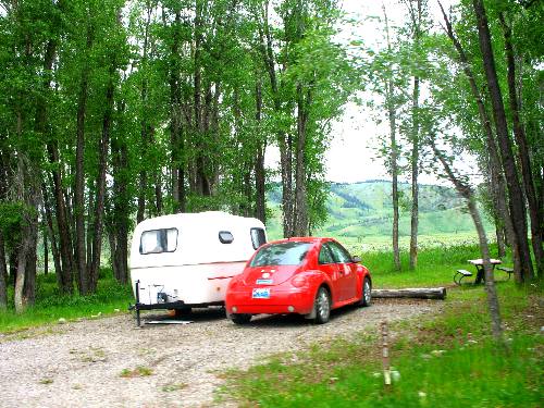 Vehicles in the tenting section or no generator section of Gros Ventre Campground
