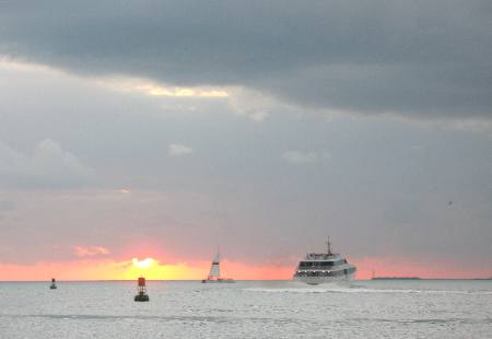 Key West Express heading into a beautiful sunset on their way back to Ft Myers