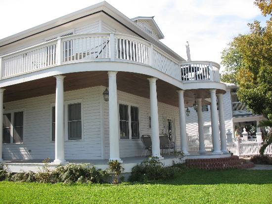 Stately old home located on south Duval Street
