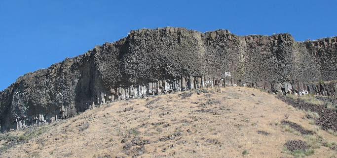 Columnar jointed basalt